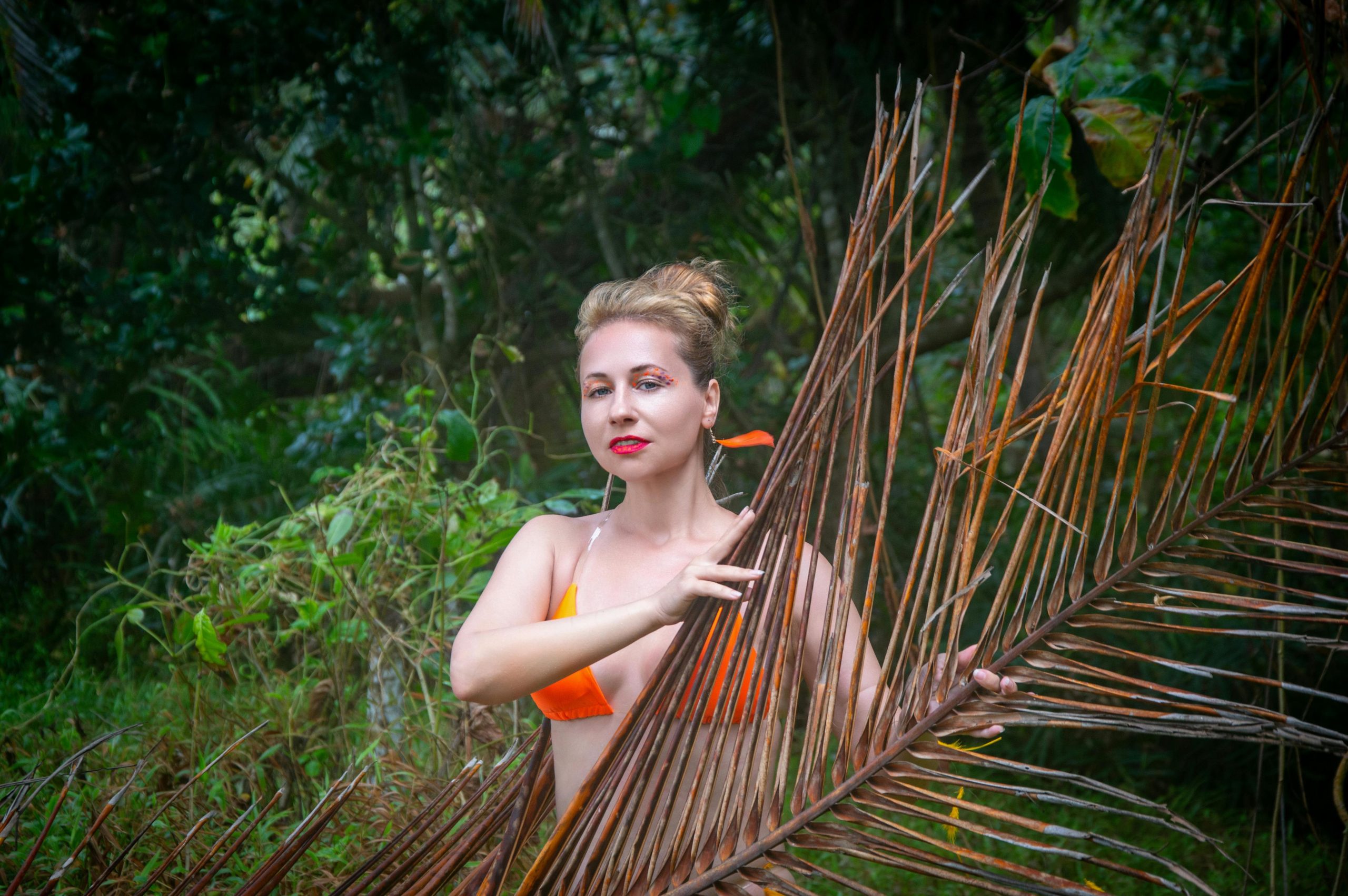 Illustration showing how environmentally safe makeup impacts nature positively