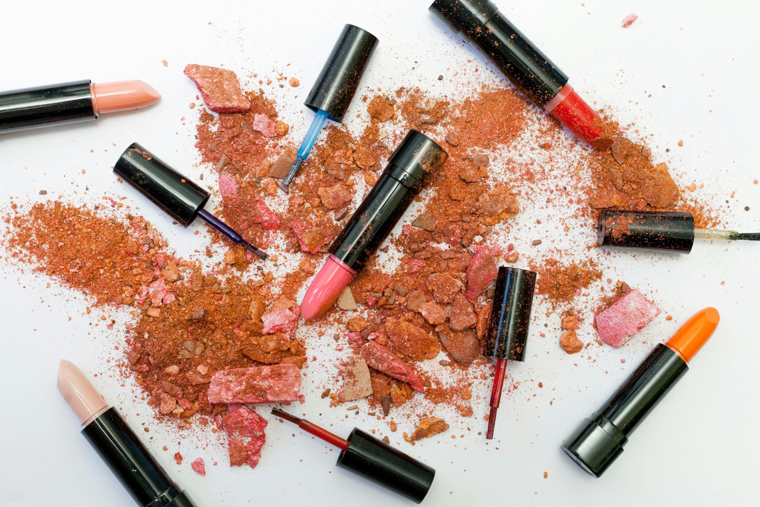Infographic showing statistics on toxic ingredients in traditional makeup