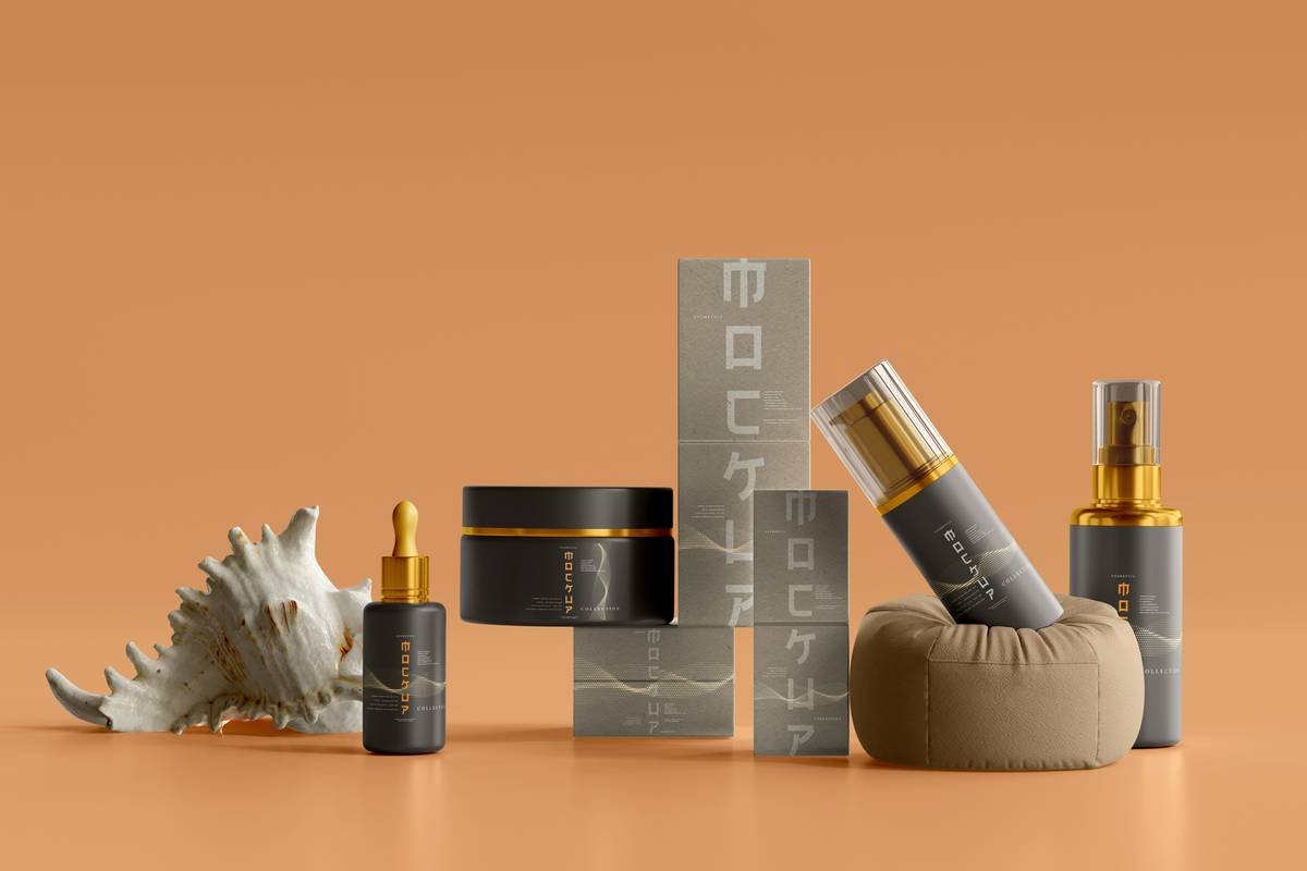 Chemical vs Natural Ingredients in Foundations Infographic