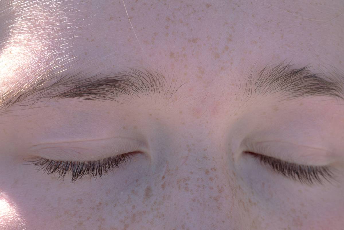 Clean Beauty Eyeshadow: Mastering Natural Makeup with Ease