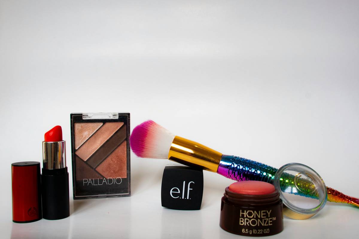 Discover The Beauty of Eco Makeup Products: Your Guide to Natural Glam
